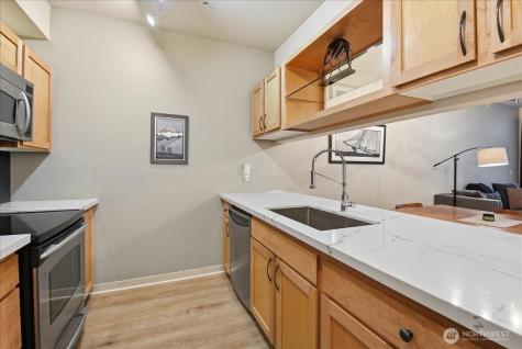 300 110th Avenue NE Bellevue WA 98004