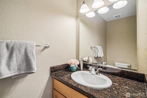 10162 NE 137th Place Kirkland WA 98034