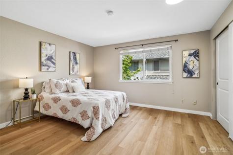10162 NE 137th Place Kirkland WA 98034