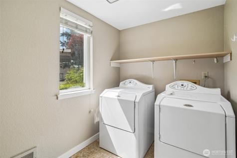 10162 NE 137th Place Kirkland WA 98034