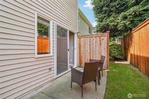 10162 NE 137th Place Kirkland WA 98034