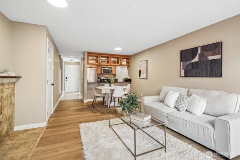 10162 NE 137th Place Kirkland WA 98034