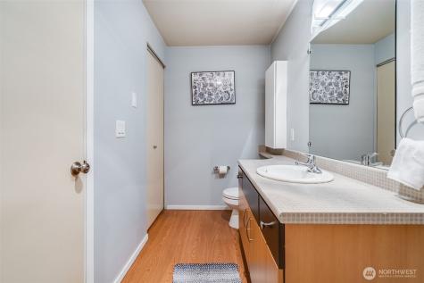 4020 Aurora Avenue N Seattle WA 98104