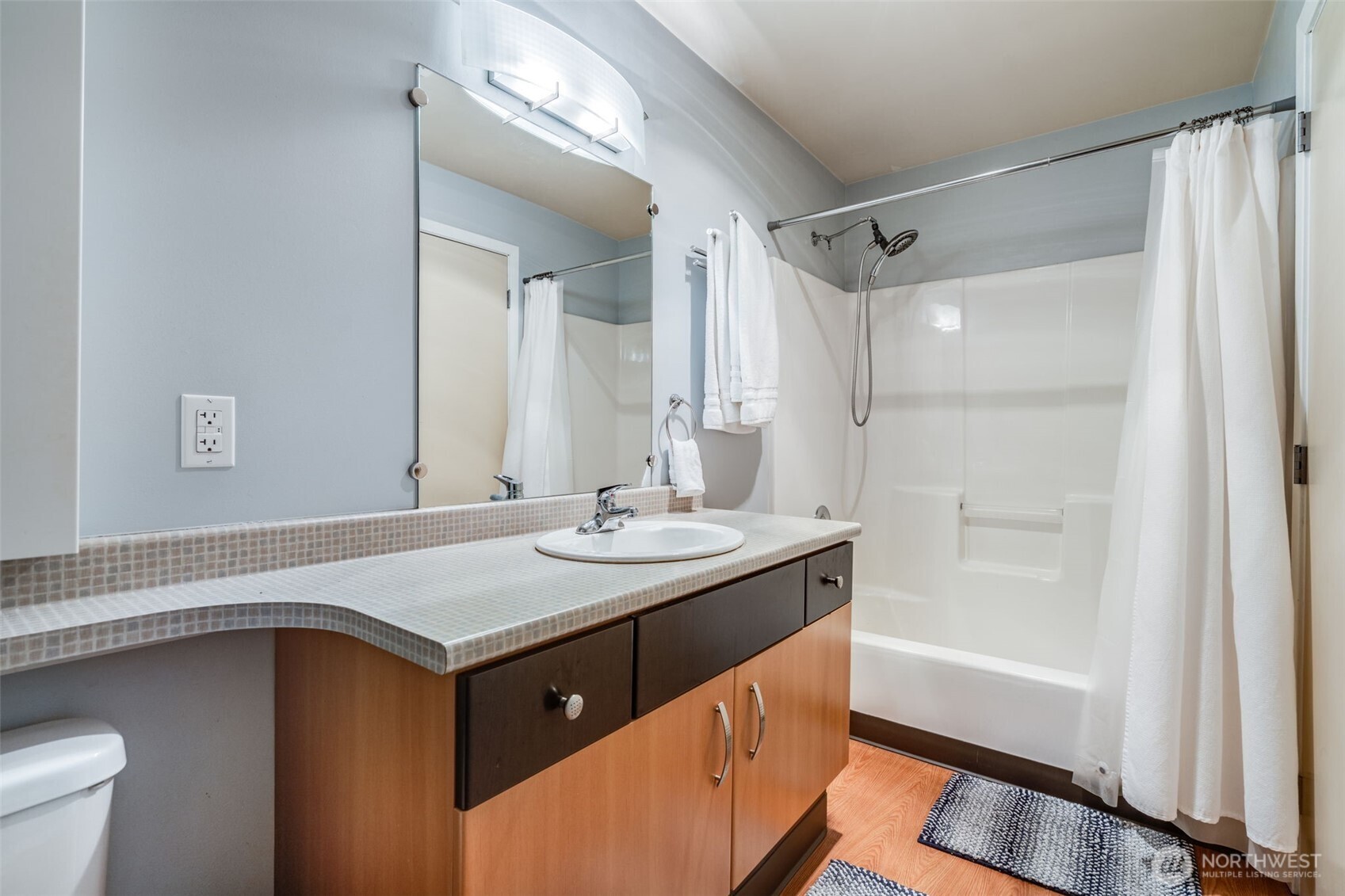 4020 Aurora Avenue N Seattle WA 98104