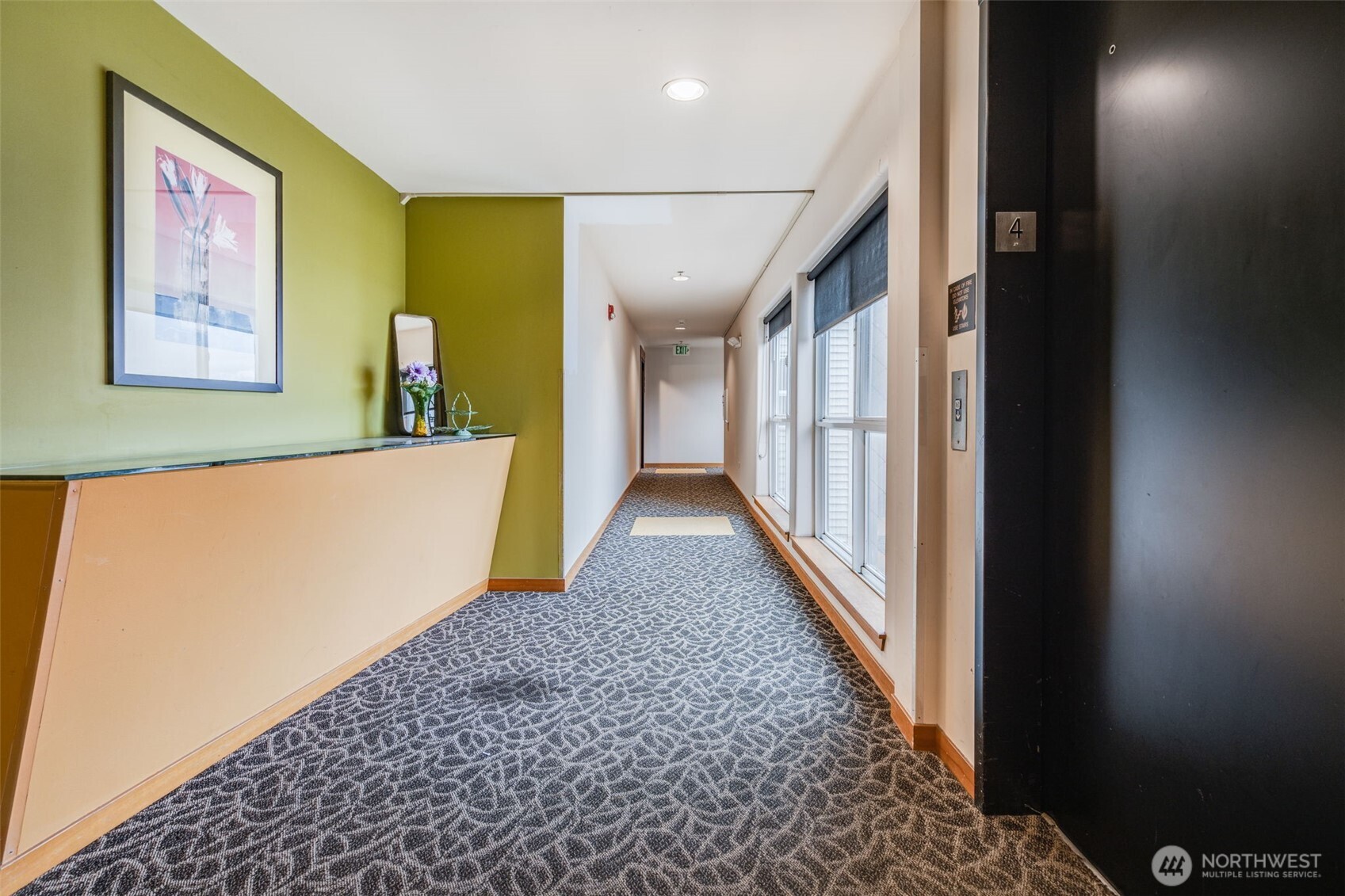 4020 Aurora Avenue N Seattle WA 98104