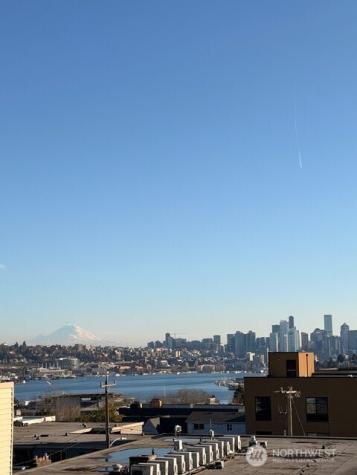4020 Aurora Avenue N Seattle WA 98104