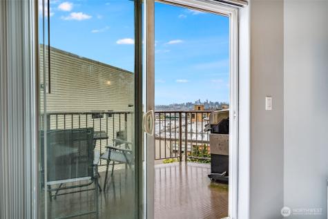 4020 Aurora Avenue N Seattle WA 98104