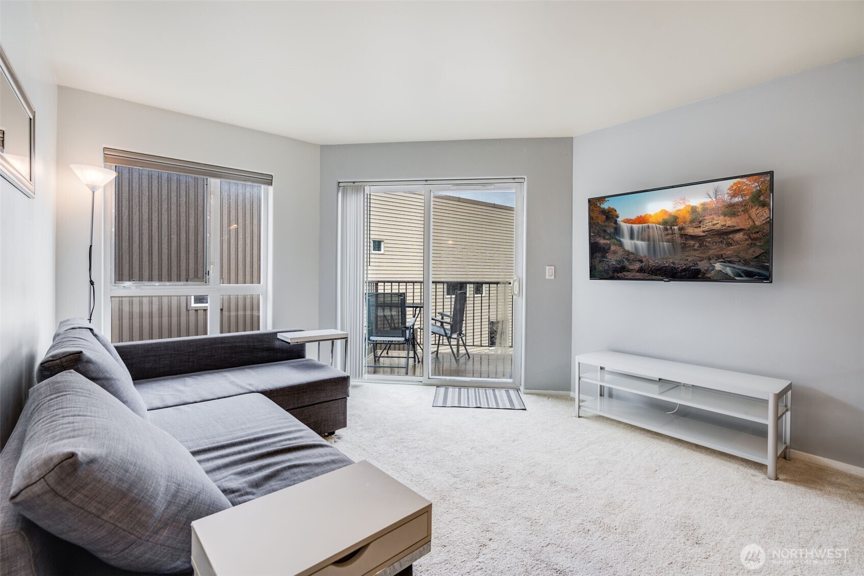 4020 Aurora Avenue N Seattle WA 98104