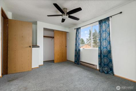 690 NW Atalanta Way Oak Harbor WA 98277