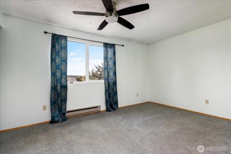 690 NW Atalanta Way Oak Harbor WA 98277