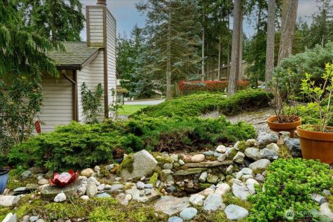 690 NW Atalanta Way Oak Harbor WA 98277