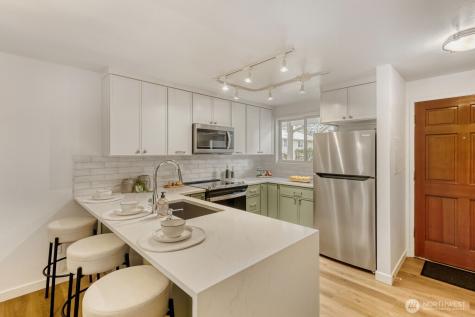 22906 Edmonds Way Edmonds WA 98020