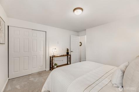 22906 Edmonds Way Edmonds WA 98020