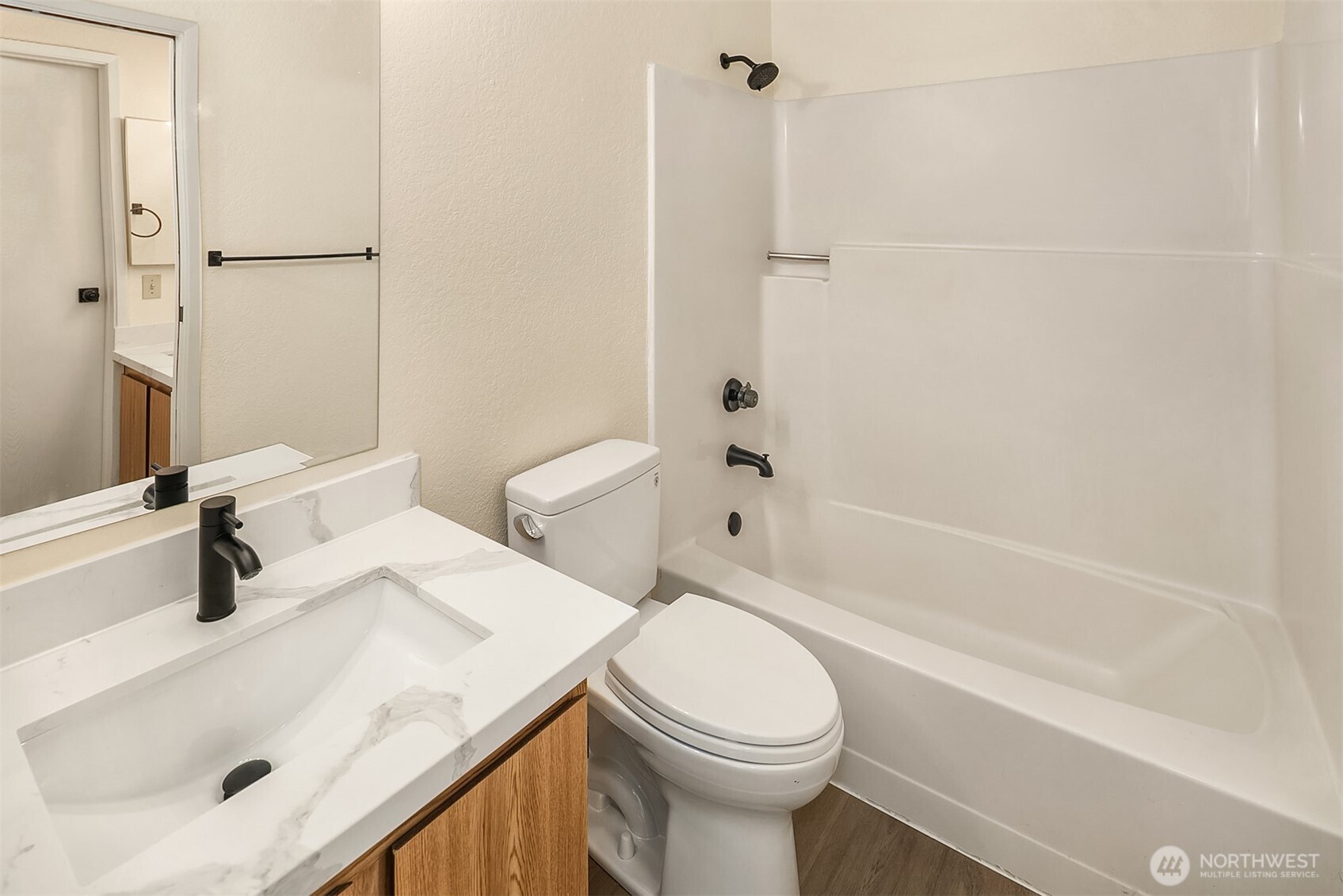 170 Newport Way NW Issaquah WA 98027