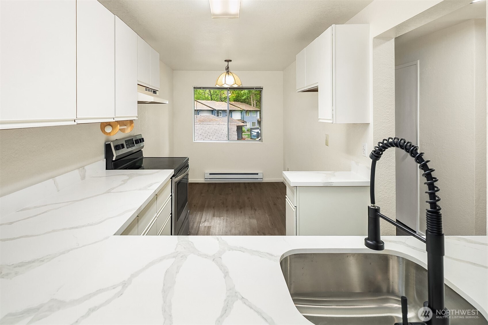 170 Newport Way NW Issaquah WA 98027