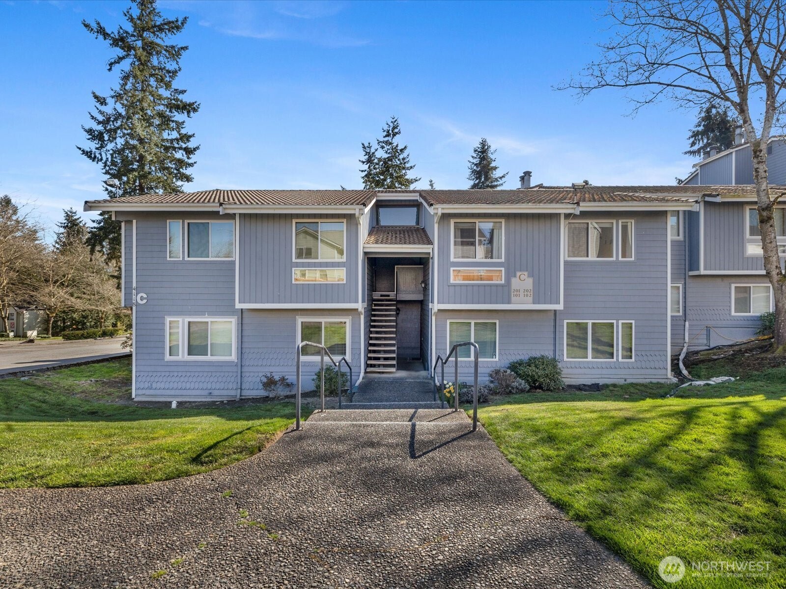 4118 212th Street SW Mountlake Terrace WA 98043