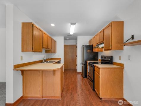 4118 212th Street SW Mountlake Terrace WA 98043