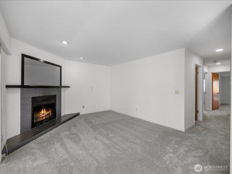 4118 212th Street SW Mountlake Terrace WA 98043
