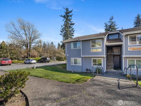 4118 212th Street SW Mountlake Terrace WA 98043
