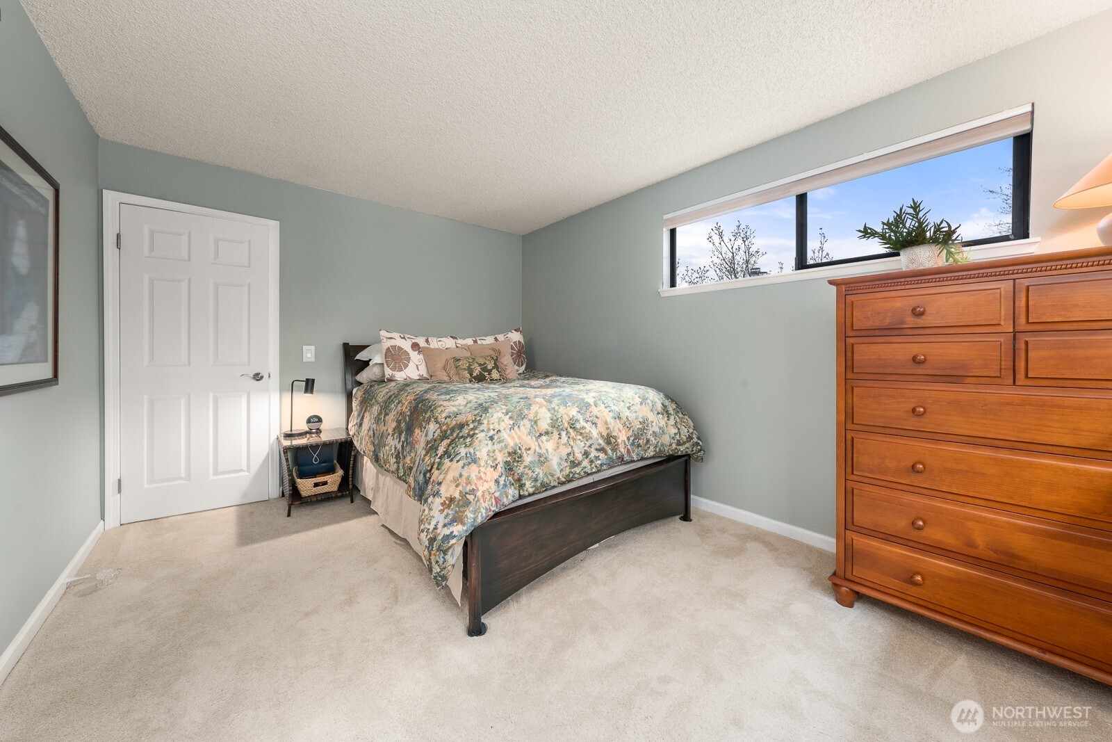 9918 NE 144th Lane Kirkland WA 98034