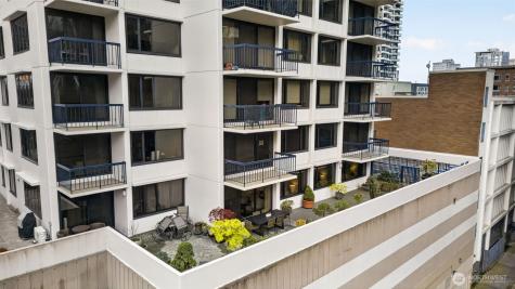 2100 3rd Avenue Seattle WA 98121