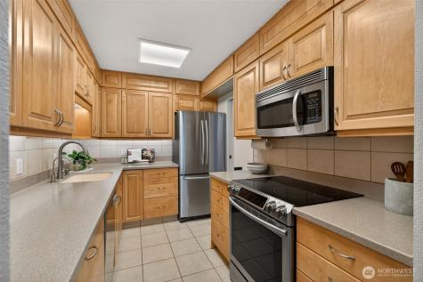 2100 3rd Avenue Seattle WA 98121