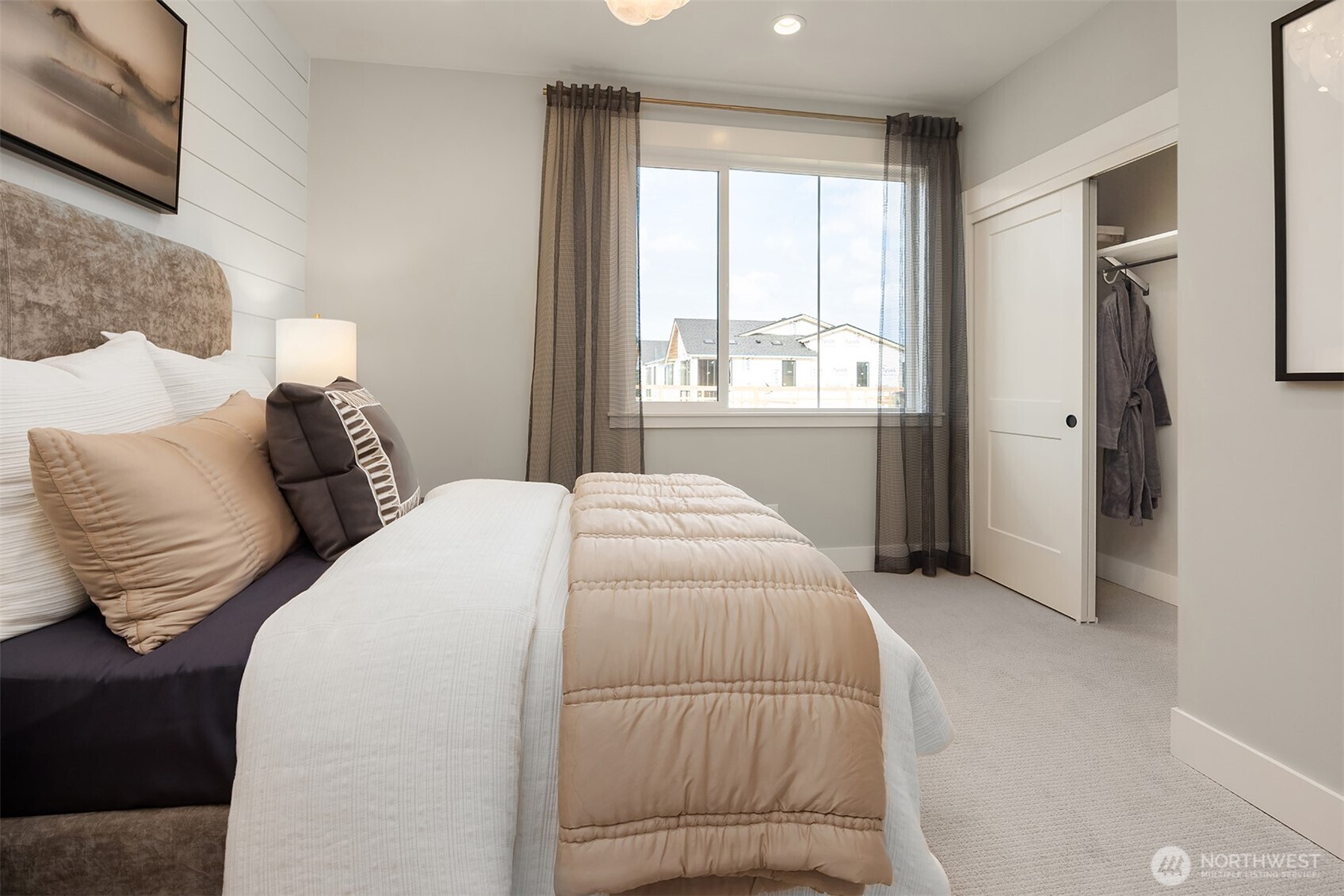 13364 NE 175th Place Woodinville WA 98072