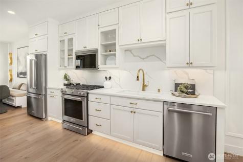 13364 NE 175th Place Woodinville WA 98072