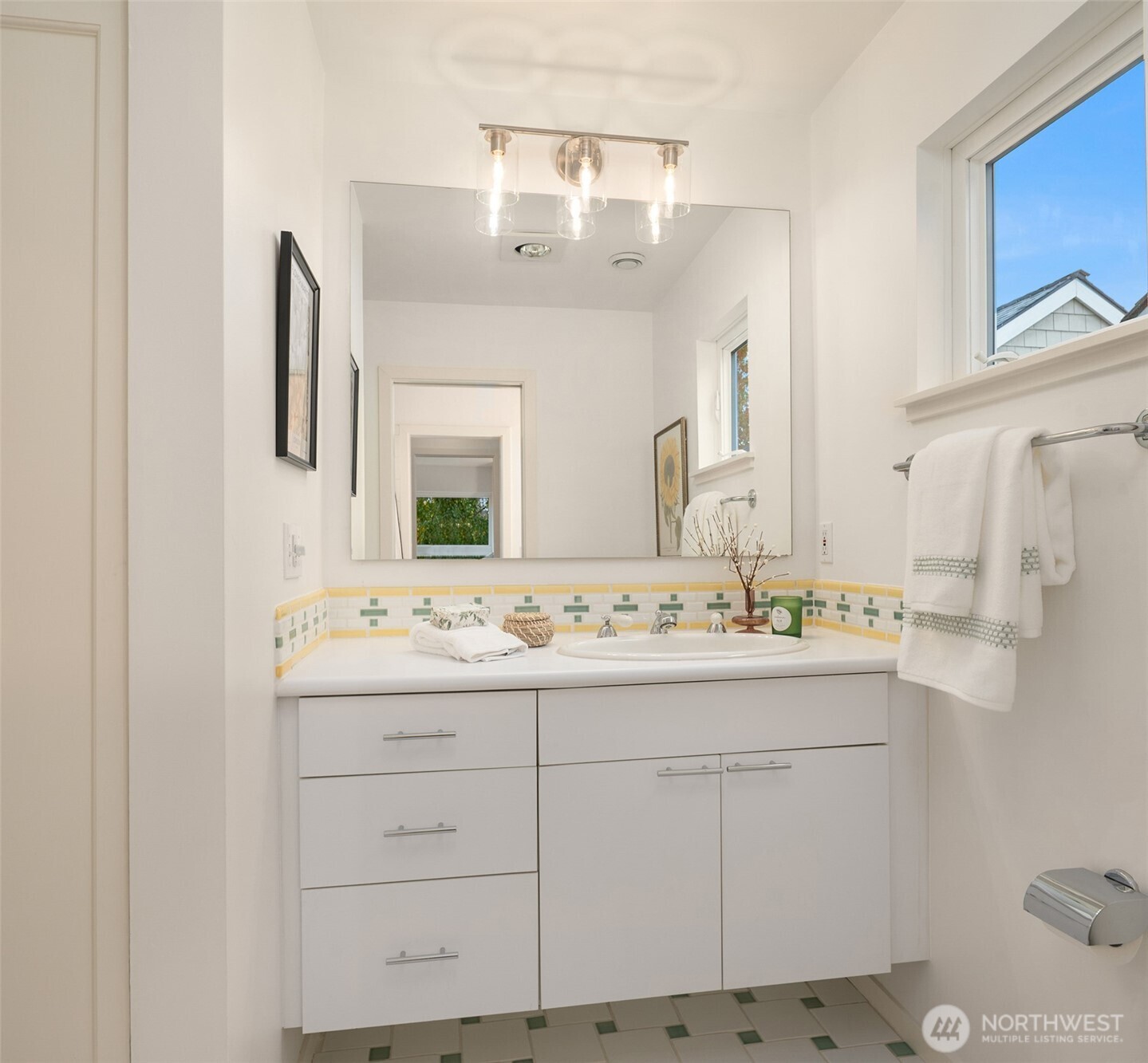 1929 42nd Avenue E Seattle WA 98112