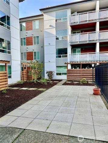 10501 8th Avenue NE Seattle WA 98125