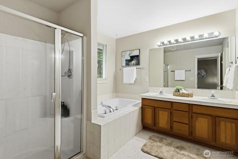 18740 109th Lane SE Renton WA 98055