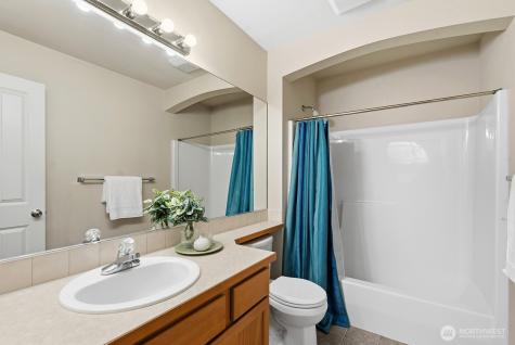 18740 109th Lane SE Renton WA 98055