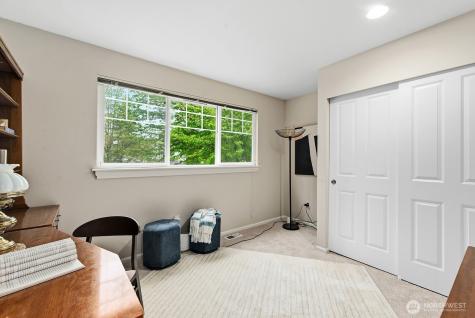 18740 109th Lane SE Renton WA 98055