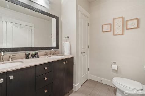 699 John Street Seattle WA 98109