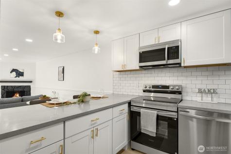 14527 NE 40th Street Bellevue WA 98007