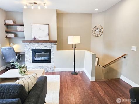 2272 Newport Way NW Issaquah WA 98027