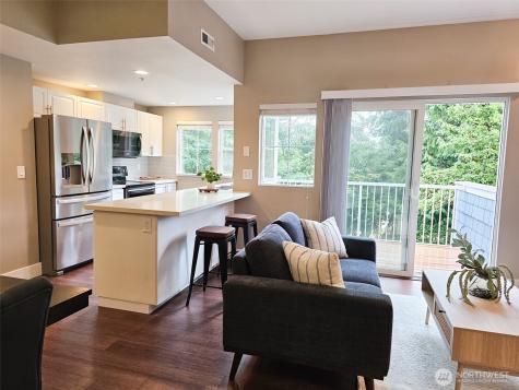 2272 Newport Way NW Issaquah WA 98027