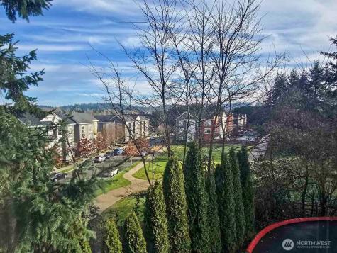 2272 Newport Way NW Issaquah WA 98027
