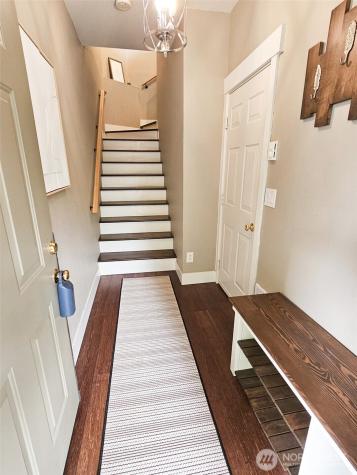 2272 Newport Way NW Issaquah WA 98027