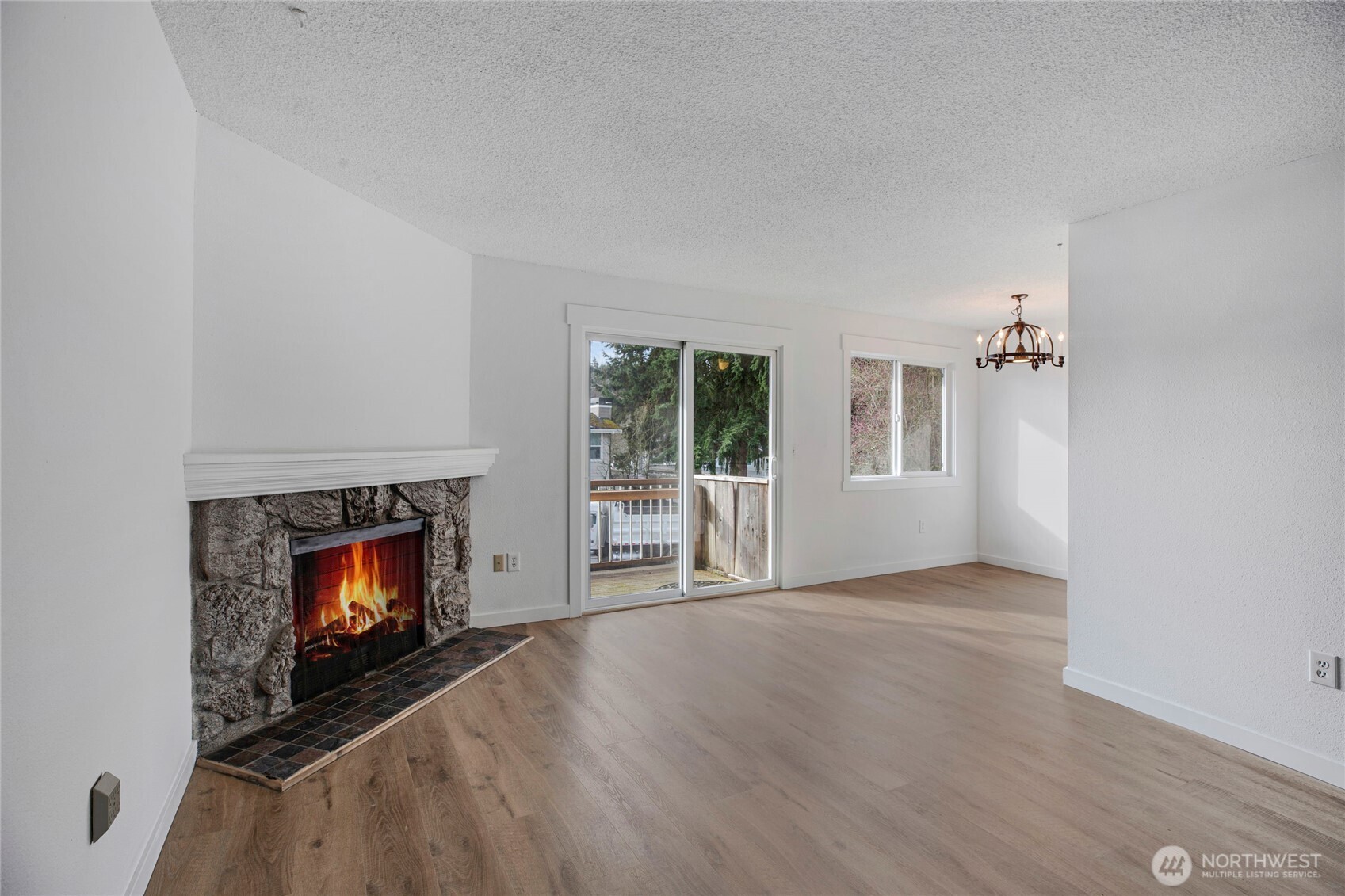 7304 NE 142nd Place Kirkland WA 98034