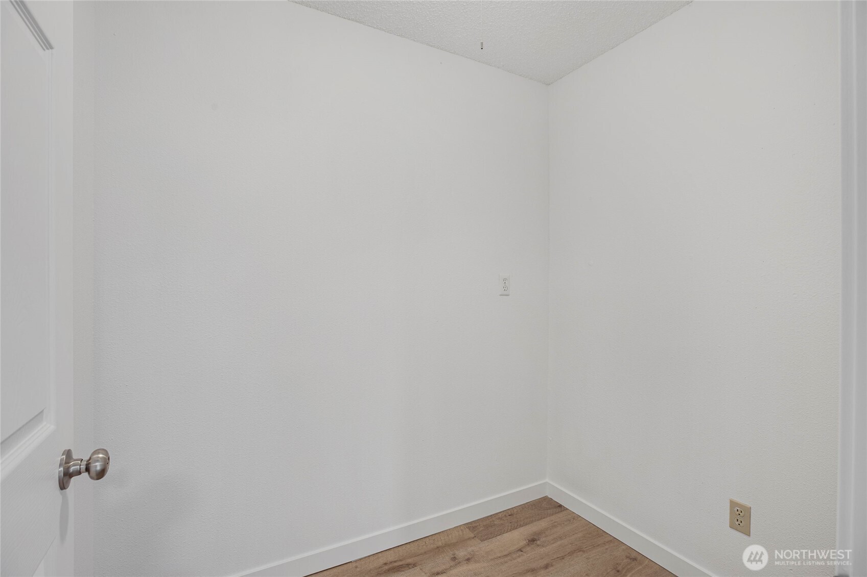 7304 NE 142nd Place Kirkland WA 98034