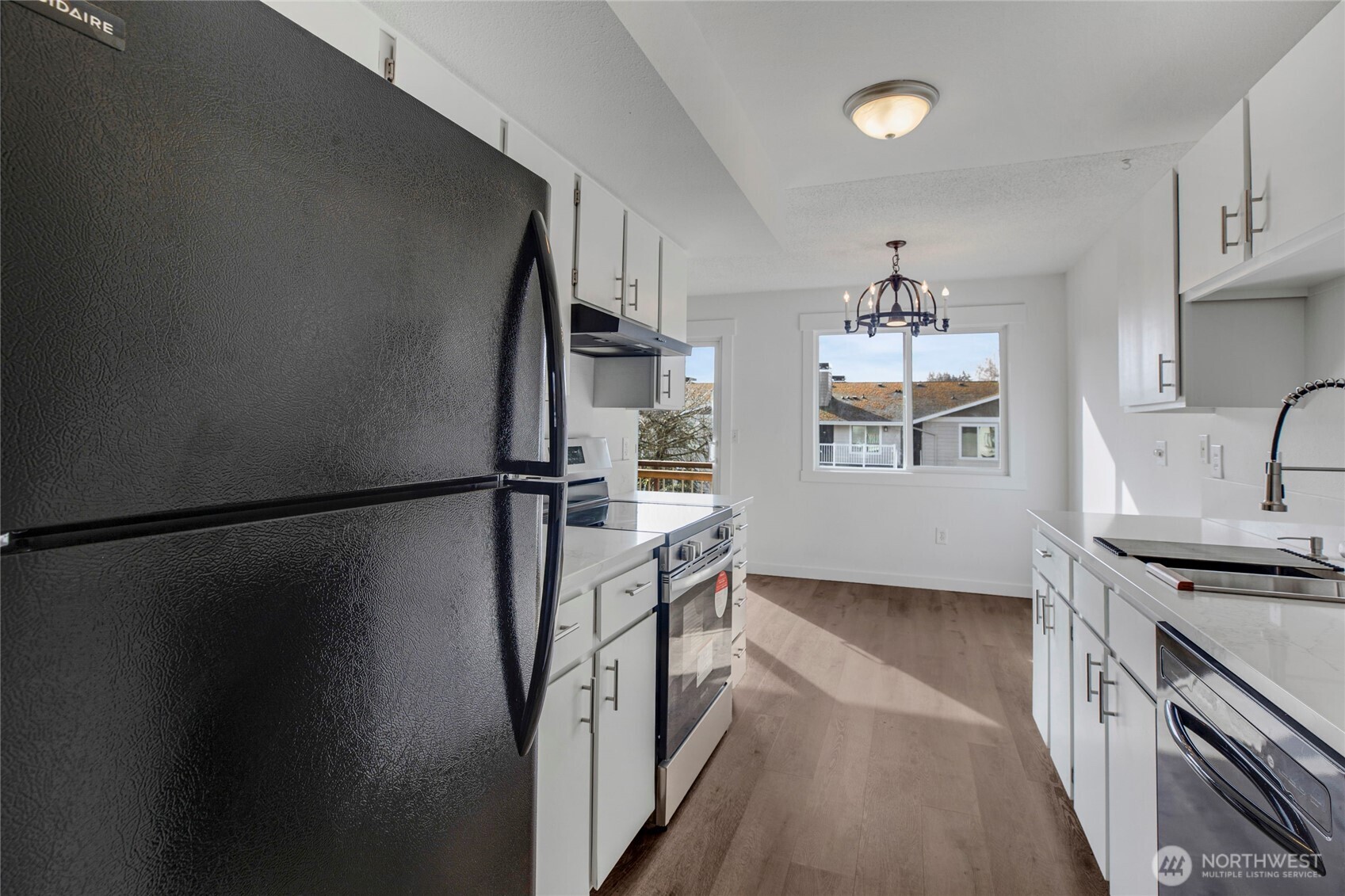 7304 NE 142nd Place Kirkland WA 98034