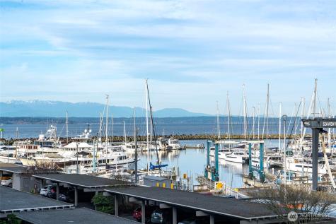 6535 Seaview Avenue NW Seattle WA 98117