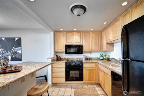 6535 Seaview Avenue NW Seattle WA 98117