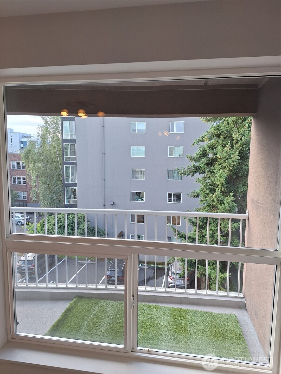 530 Melrose Avenue E Seattle WA 98102