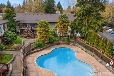 21307 48th Avenue W Mountlake Terrace WA 98043