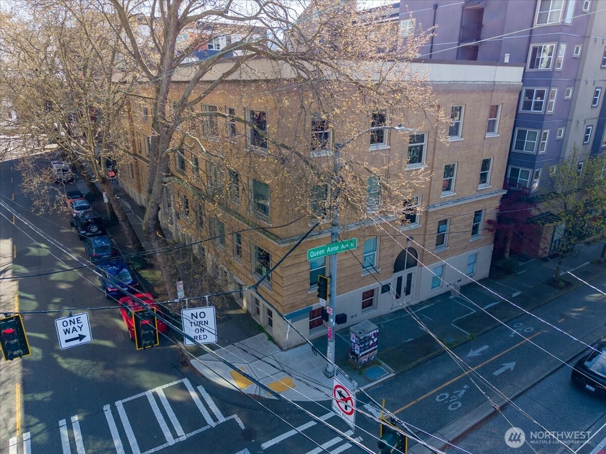 7 Harrison Street Seattle WA 98109