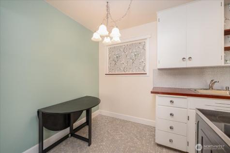 7 Harrison Street Seattle WA 98109