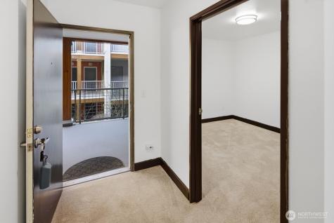 2440 Western Avenue Seattle WA 98121