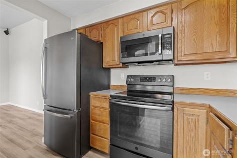 12025 SE 60th Street Bellevue WA 98006